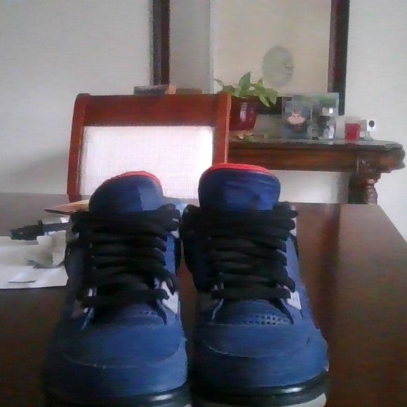 jordan retro 4s (GS) winterized - Picture 3 of 4